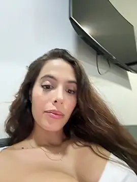 Snapshot of Amber_Rush_ chatting on October 1, 2025, 8:02 pm Amber Rush  online show from October 1, 2025, 8:02 pm