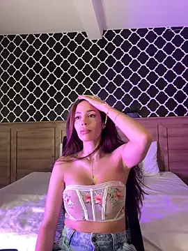 Snapshot of Amber_Rush_ chatting on December 2, 2024, 6:49 pm Amber Rush  online show from December 2, 2024, 6:49 pm