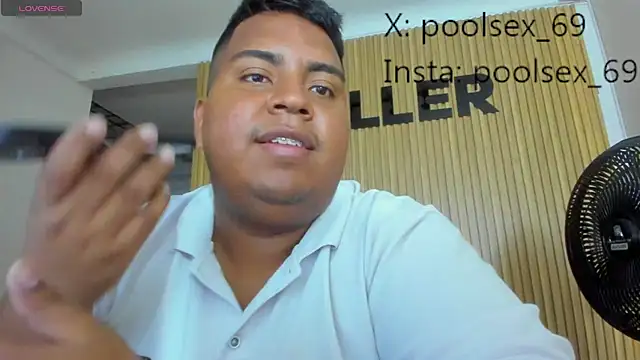 Snapshot of Poolsex_69 chatting on October 22, 2025, 7:24 pm Poolsex 69 online show from October 22, 2025, 7:24 pm