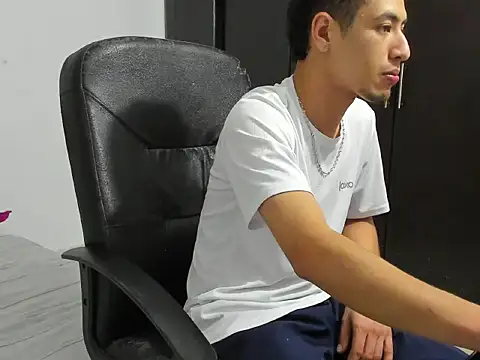 Chandler ken online show from October 29, 2025, 1:15 am