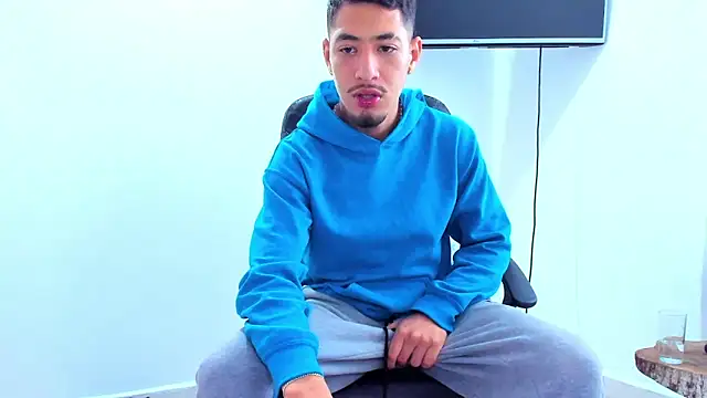 Chandler ken online show from April 23, 2026, 12:29 pm