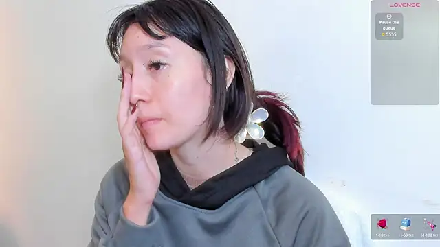 Snapshot of lizzy_davis_1 chatting on October 26, 2025, 4:13 am lizzy davis 1 online show from October 26, 2025, 4:13 am