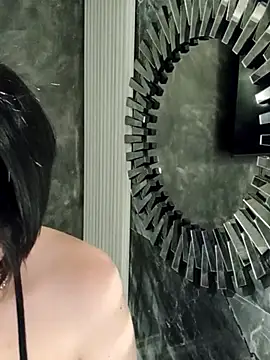 Snapshot of IsisBlake chatting on March 17, 2025, 3:50 pm IsisBlake online show from March 17, 2025, 3:50 pm