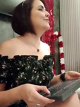 Snapshot of IsisBlake chatting on December 4, 2025, 1:26 am IsisBlake online show from December 4, 2025, 1:26 am