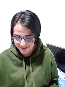 Snapshot of IsisBlake chatting on March 19, 2025, 12:04 am IsisBlake online show from March 19, 2025, 12:04 am