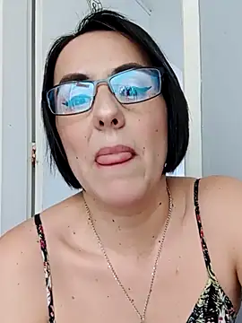 Snapshot of IsisBlake chatting on March 22, 2025, 7:09 pm IsisBlake online show from March 22, 2025, 7:09 pm