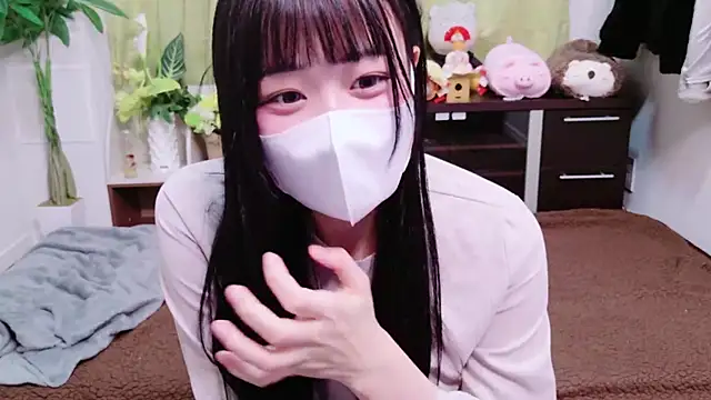 Mia--meow online show from January 3, 2025, 1:13 pm