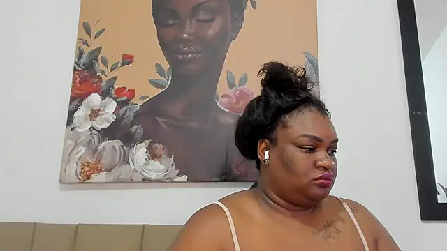 Snapshot of lilybaudyn_ chatting on November 26, 2025, 5:35 pm lilybaudyn online show from November 26, 2025, 5:35 pm