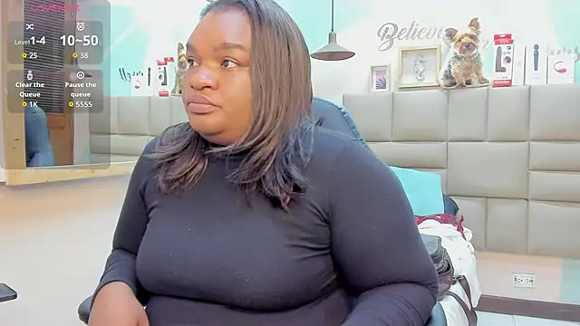 Snapshot of lilybaudyn_ chatting on September 18, 2025, 12:13 am lilybaudyn online show from September 18, 2025, 12:13 am