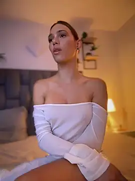 Carlita cute online show from March 18, 2025, 6:39 am