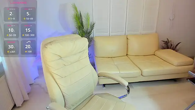 Snapshot of Daniela_Kitty_ chatting on June 12, 2026, 8:56 am Daniela Kitty online show from June 12, 2026, 8:56 am
