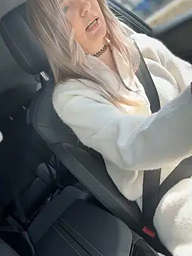 Crazy-Rosa online show from March 17, 2026, 7:11 am