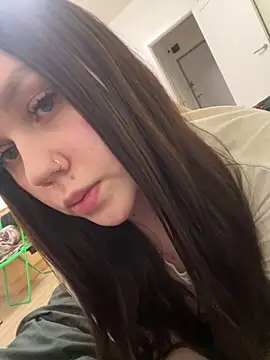 Marylallka5 online show from December 14, 2025, 12:22 pm