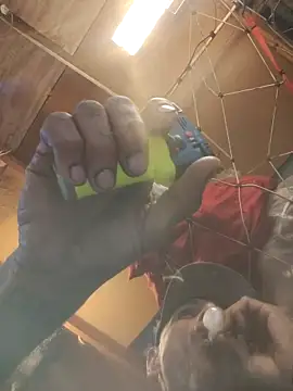 Gillygilly76 online show from January 5, 2026, 8:12 pm