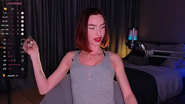 GeraTender1 online show from February 15, 2026, 3:33 pm