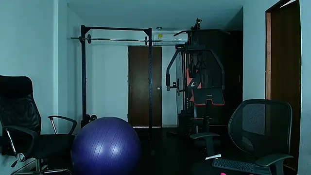 CoupleBigAss online show from October 17, 2025, 12:07 pm