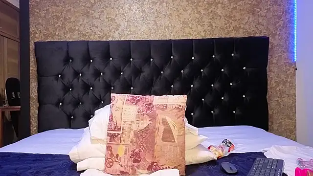 Snapshot of emma_xuee chatting on September 16, 2025, 6:53 pm emma xuee online show from September 16, 2025, 6:53 pm