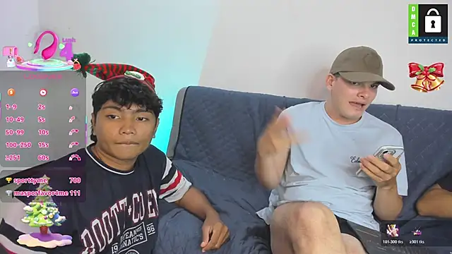 Snapshot of _Ottis_ chatting on November 14, 2025, 3:54 am Ottis online show from November 14, 2025, 3:54 am