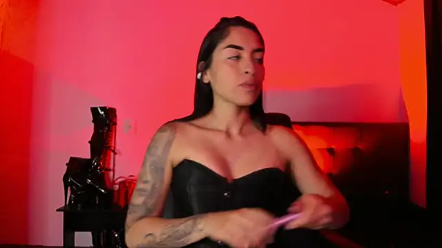 MistressVenena online show from January 8, 2026, 1:33 am