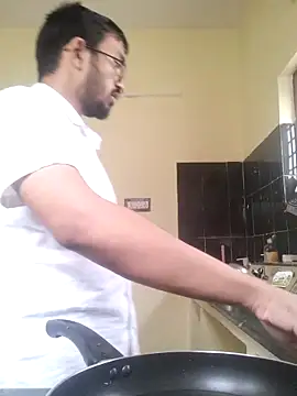 Snapshot of THE_NAKED_BOY chatting on September 11, 2025, 7:19 am THE NAKED BOY online show from September 11, 2025, 7:19 am