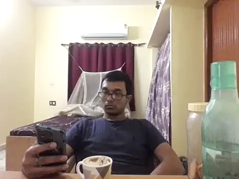 Snapshot of THE_NAKED_BOY chatting on November 25, 2025, 2:28 pm THE NAKED BOY online show from November 25, 2025, 2:28 pm