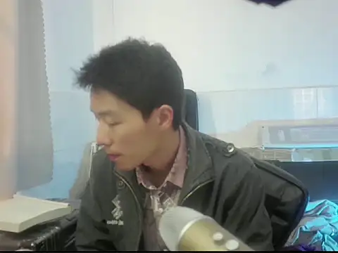 Snapshot of xhqds chatting on February 20, 2025, 5:55 am xhqds online show from February 20, 2025, 5:55 am