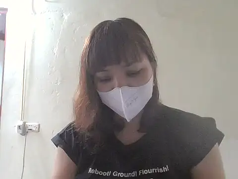 Angela-Eira online show from April 21, 2026, 1:42 am