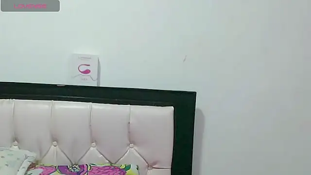 Snapshot of aphodite_gael chatting on February 19, 2025, 2:01 pm aphodite gael online show from February 19, 2025, 2:01 pm