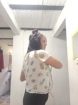 Snapshot of Dakary_hot chatting on February 9, 2026, 7:23 pm Dakary hot online show from February 9, 2026, 7:23 pm