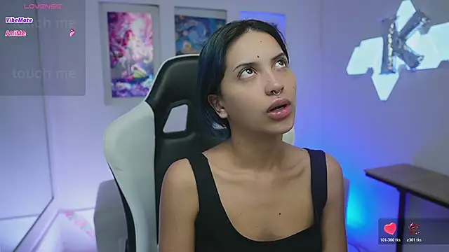 KayraOwen online show from November 28, 2025, 12:16 pm