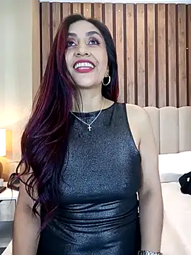 MonicaMoret online show from March 12, 2025, 6:22 pm