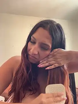 Snapshot of Dahian_XXX chatting on March 4, 2025, 2:32 pm Dahian XXX online show from March 4, 2025, 2:32 pm