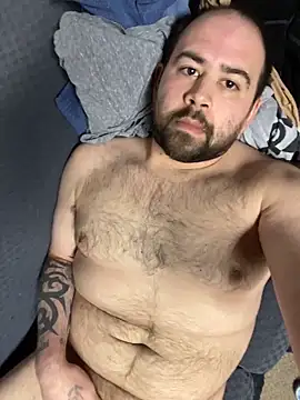 Snapshot of bighung1990 chatting on October 11, 2025, 5:52 am bighung1990 online show from October 11, 2025, 5:52 am