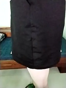 Luxcute286 online show from April 21, 2026, 2:51 am