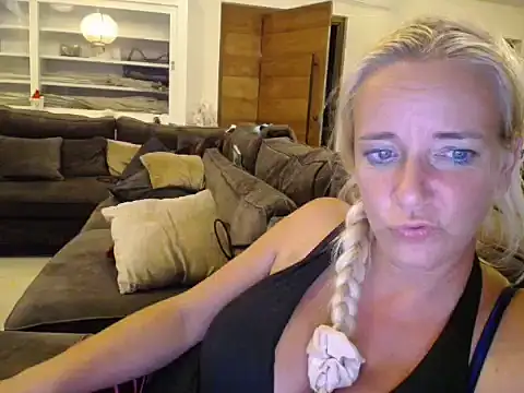 Wendysexyx online show from December 18, 2025, 11:08 pm