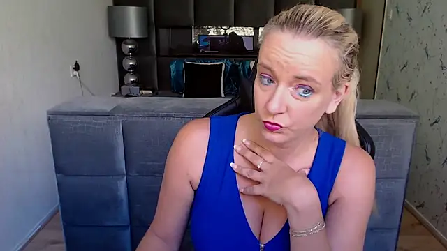 Wendysexyx online show from September 22, 2025, 12:33 pm