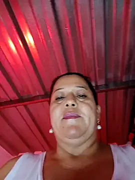 Snapshot of Fulopp15 chatting on November 20, 2025, 2:01 am Fulopp15 online show from November 20, 2025, 2:01 am