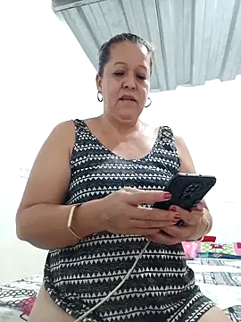 Snapshot of Fulopp15 chatting on December 30, 2024, 6:05 pm Fulopp15 online show from December 30, 2024, 6:05 pm