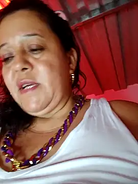 Snapshot of Fulopp15 chatting on December 16, 2025, 2:05 am Fulopp15 online show from December 16, 2025, 2:05 am