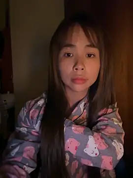 Snapshot of Samsam_567 chatting on October 25, 2025, 4:18 pm Samsam 567 online show from October 25, 2025, 4:18 pm