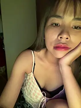 Snapshot of Samsam_567 chatting on October 4, 2025, 4:19 pm Samsam 567 online show from October 4, 2025, 4:19 pm