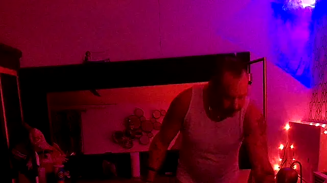 RawRyder8 online show from October 16, 2025, 2:42 am