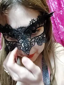 LoNa-daloua online show from February 2, 2026, 12:09 am