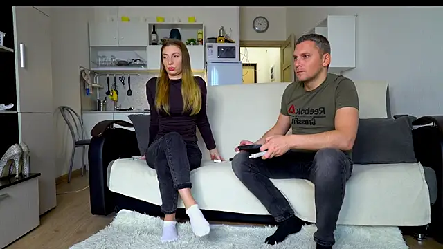 Snapshot of littlesweettifany chatting on October 28, 2025, 11:09 am littlesweettifany online show from October 28, 2025, 11:09 am