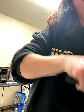 FreakNastyLacie online show from November 8, 2025, 6:11 pm