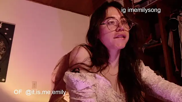 emily pearl  online show from February 1, 2026, 10:24 am