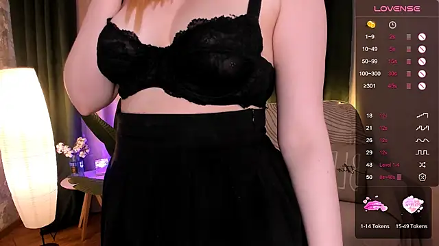 Aemilia  online show from March 19, 2025, 11:50 am