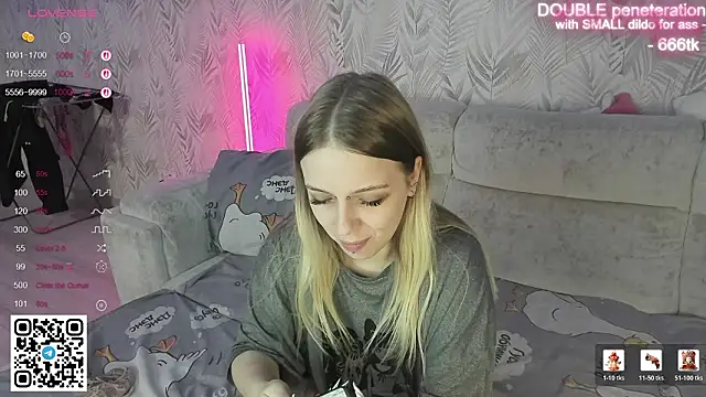 Snapshot of Alice_Halle chatting on February 20, 2026, 9:28 pm Alice Halle online show from February 20, 2026, 9:28 pm