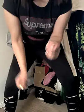 Linalicious online show from March 5, 2026, 10:45 am