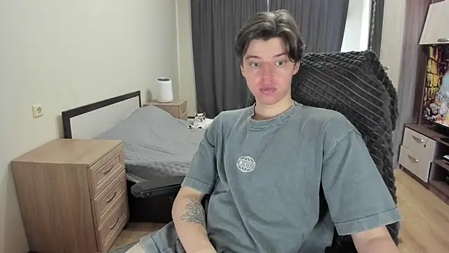 Liam sexy1 online show from April 5, 2026, 7:48 am